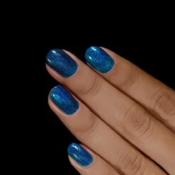 Isabella -HOLO Nails Shop 000210