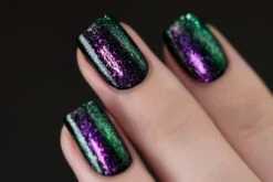 Mile High -HOLO Nails Shop 08880