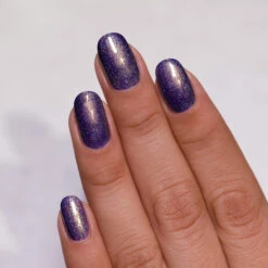 Art District -HOLO Nails Shop Art District 1 copy