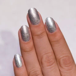 Avalanche -HOLO Nails Shop Avalanche 1