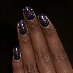 Ball Drop -HOLO Nails Shop Ball Drop over black M3