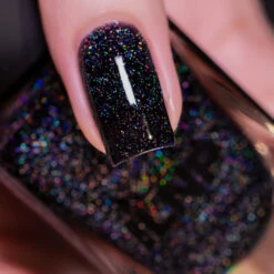 Cityscape -HOLO Nails Shop Cityscape Macro