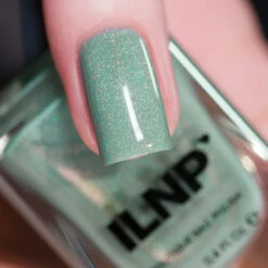 Princeton -HOLO Nails Shop Princeton Macro