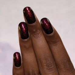 Underground -HOLO Nails Shop Underground 1