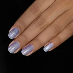 Utopia -HOLO Nails Shop Utopia 2 Amy e1668205093100