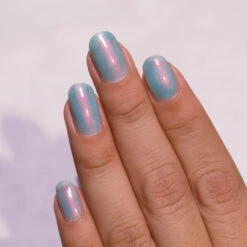 Valentina -HOLO Nails Shop Valentina M1