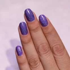 Walking Home -HOLO Nails Shop Walking Home