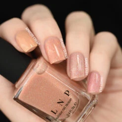 Peachy Queen -HOLO Nails Shop compare peachy queen
