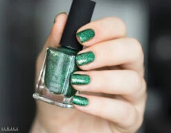 Lucky One -HOLO Nails Shop ilnp holiday collection lucky one 5