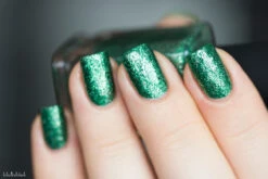 Lucky One -HOLO Nails Shop ilnp holiday collection lucky one 6