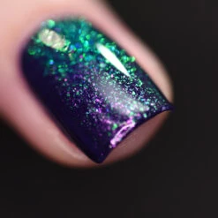 Mile High -HOLO Nails Shop mile high lvxvamp