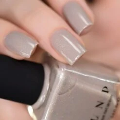 Set In Stone -HOLO Nails Shop set in stone 2